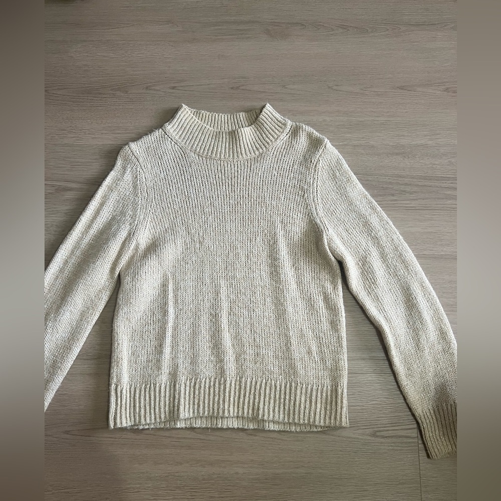 Gap sweater crewneck